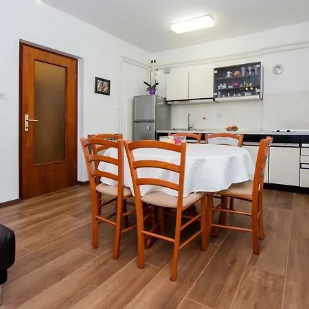 Casa Melita Διαμέρισμα Ρόβινι