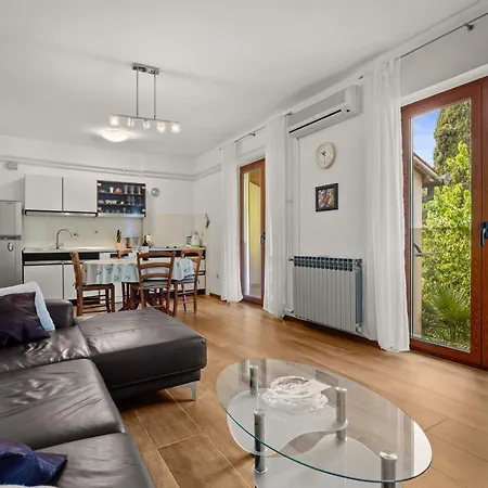 公寓 Casa Melita 罗维尼