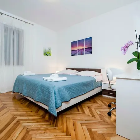 Casa Melita 罗维尼